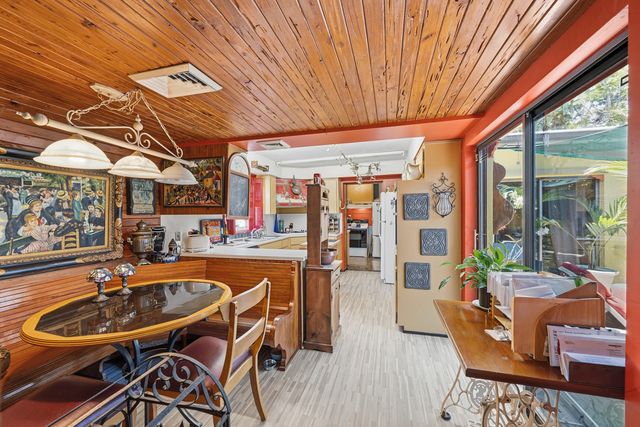 512 SW 15th Street, Fort Lauderdale, FL 33315