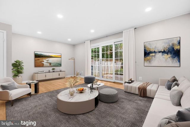 9222 BAILEY LN, Fairfax, VA 22031