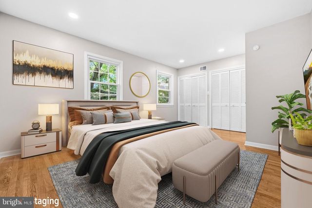 9222 BAILEY LN, Fairfax, VA 22031
