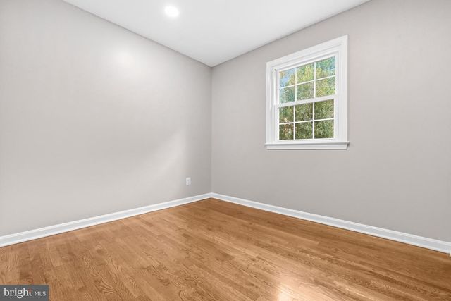 9222 BAILEY LN, Fairfax, VA 22031