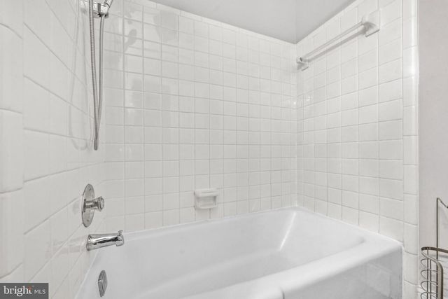 9222 BAILEY LN, Fairfax, VA 22031
