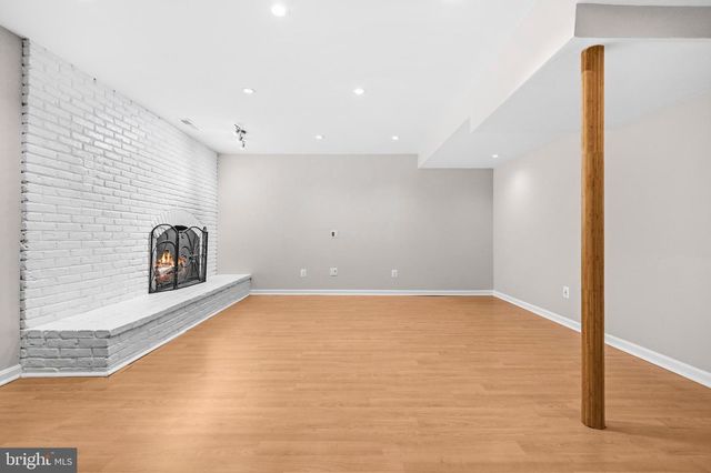 9222 BAILEY LN, Fairfax, VA 22031