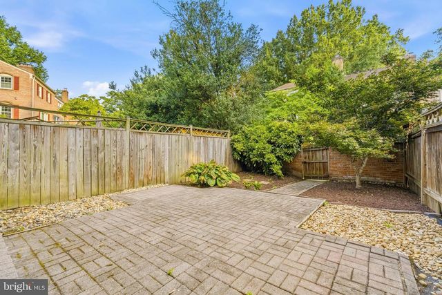 9222 BAILEY LN, Fairfax, VA 22031