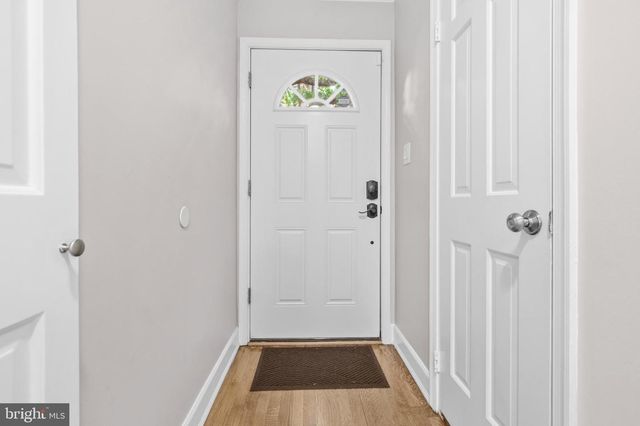 9222 BAILEY LN, Fairfax, VA 22031