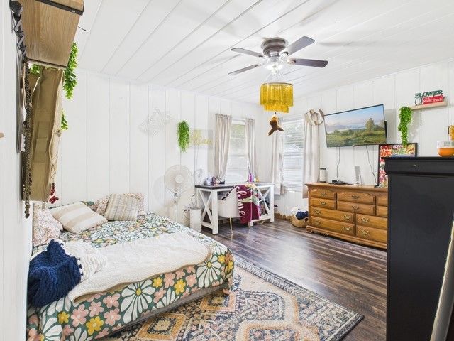 213 Reierson Avenue, Athens, TX 75751