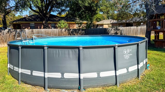 213 Reierson Avenue, Athens, TX 75751