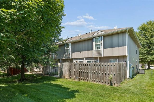 10657 E 46th Street, Kansas City, MO 64133