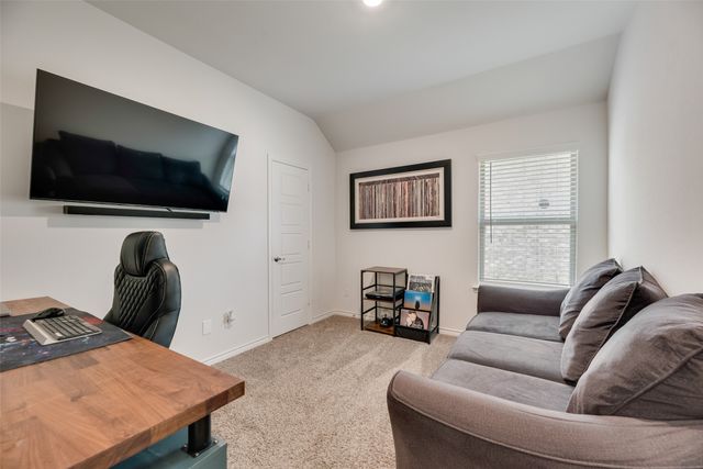 10108 Autumn Leaves Lane, Aubrey, TX 76227