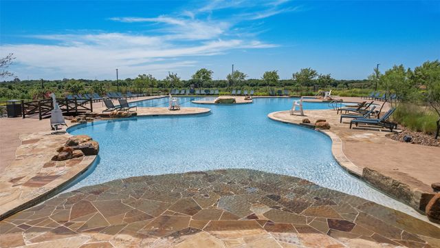 10108 Autumn Leaves Lane, Aubrey, TX 76227