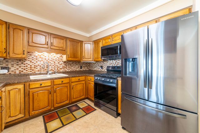 8011 Dianne Drive, Michigan City, IN 46360