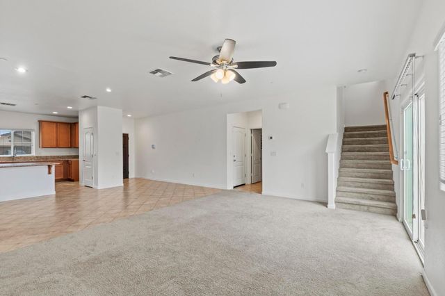 1318 Ladyfern, Plumas Lake, CA 95961