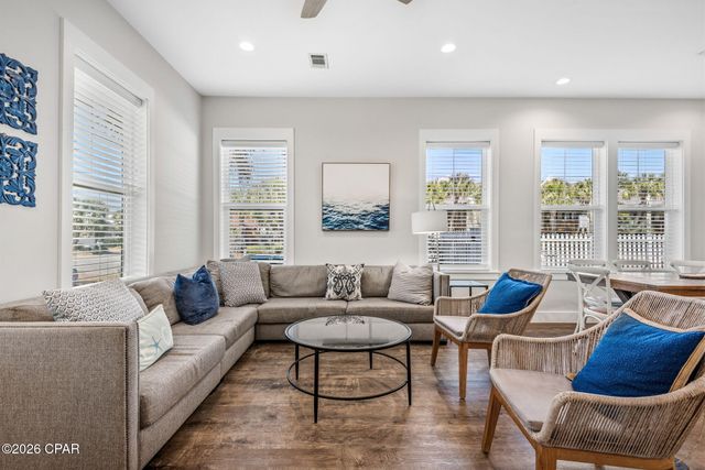 5518 Gulf Drive, Panama City, FL 32408