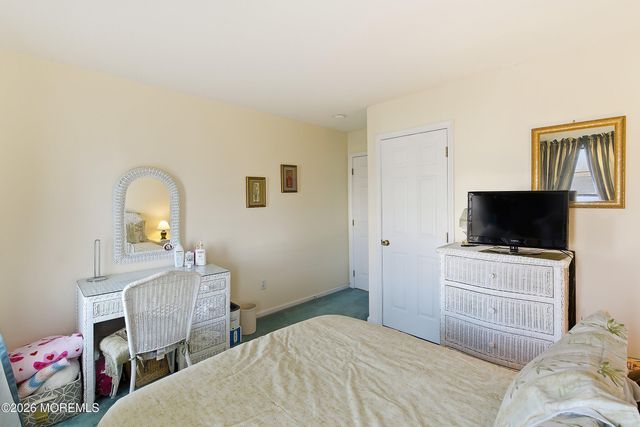 24 Gristmill Road, Howell, NJ 07731