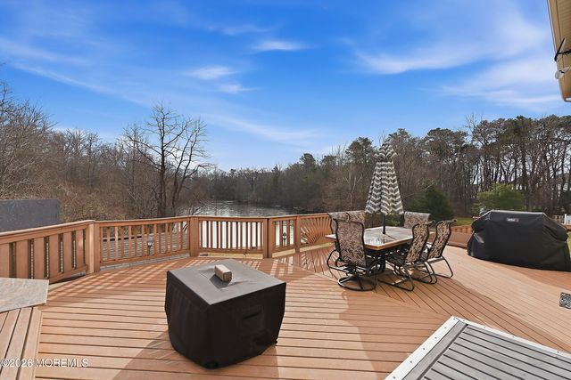 24 Gristmill Road, Howell, NJ 07731