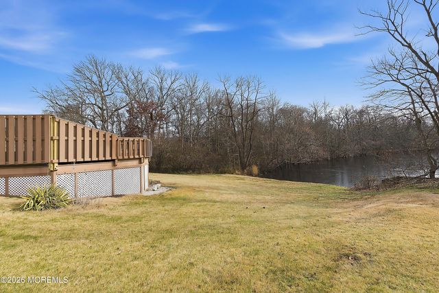 24 Gristmill Road, Howell, NJ 07731