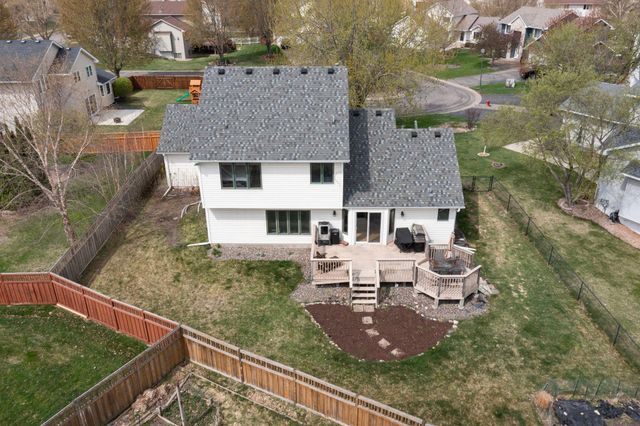 10956 Fox Hollow Circle N, Champlin, MN 55316