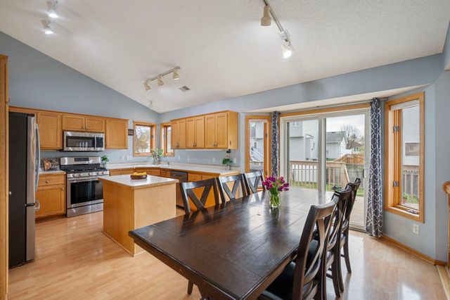 10956 Fox Hollow Circle N, Champlin, MN 55316