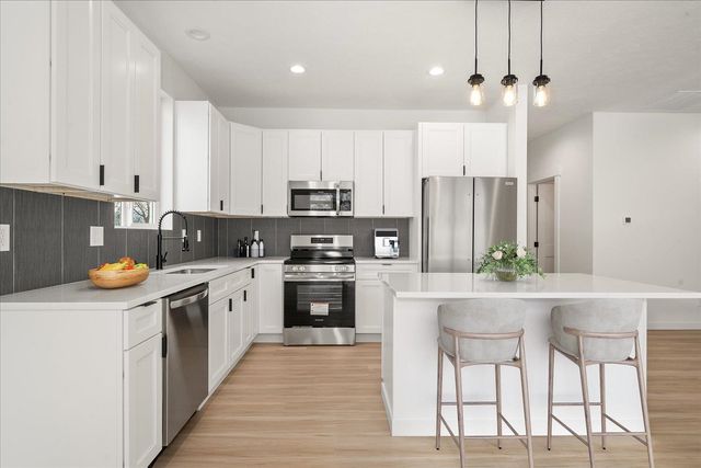 18616 E Riverway Ave, Spokane Valley, WA 99016