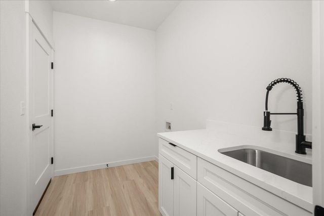 18616 E Riverway Ave, Spokane Valley, WA 99016