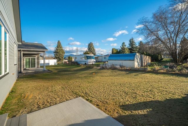 18616 E Riverway Ave, Spokane Valley, WA 99016