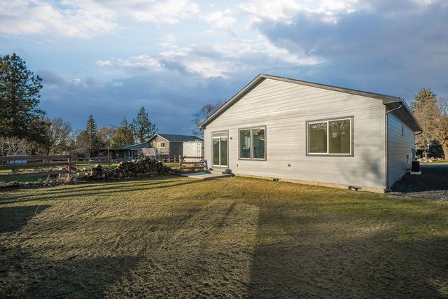 18616 E Riverway Ave, Spokane Valley, WA 99016