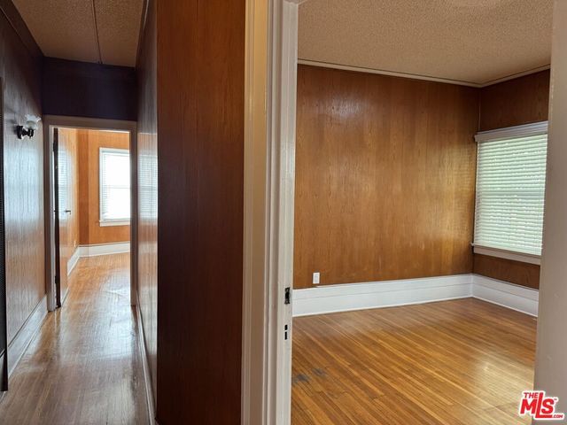 1257 4th Avenue 1, Los Angeles, CA 90019