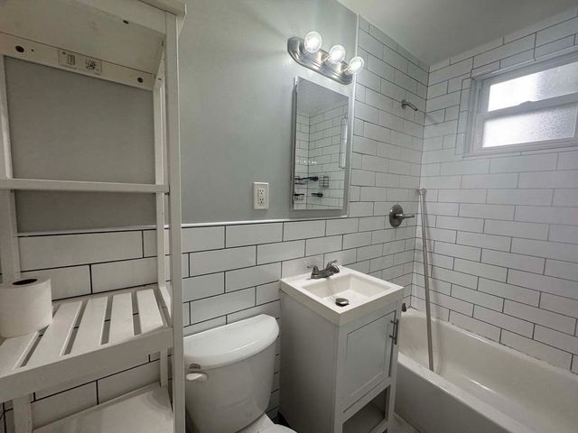 3 Prescott Street 1, Boston, MA 02128
