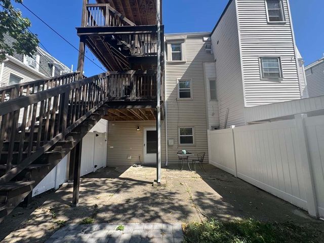 3 Prescott Street 1, Boston, MA 02128