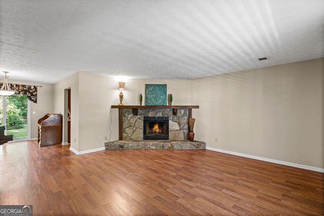 4627 Simpson Mill Lane, Duluth, GA 30096