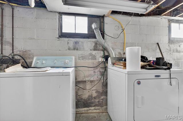 10024 Driver Avenue, Overland, MO 63114