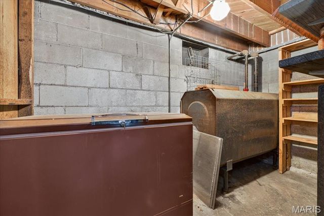 10024 Driver Avenue, Overland, MO 63114