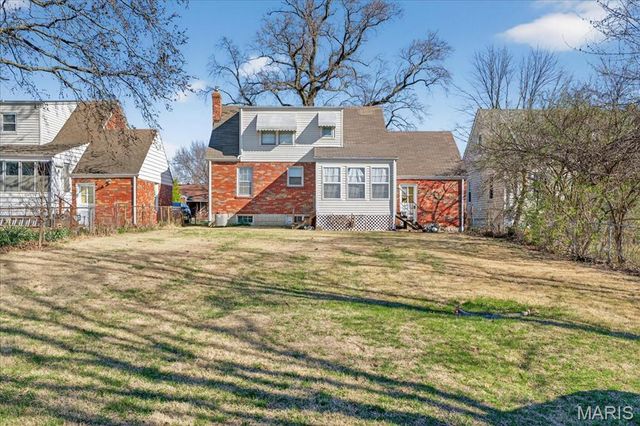 10024 Driver Avenue, Overland, MO 63114