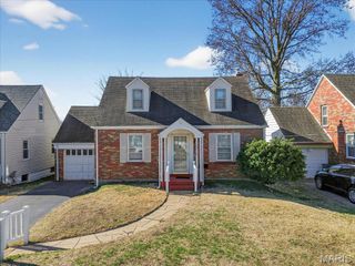 10024 Driver Avenue, Overland, MO 63114