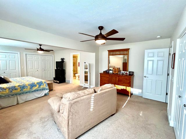 11 Elwood Avenue, Huntington, WV 25705