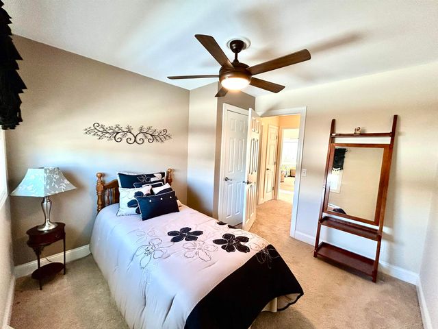 11 Elwood Avenue, Huntington, WV 25705