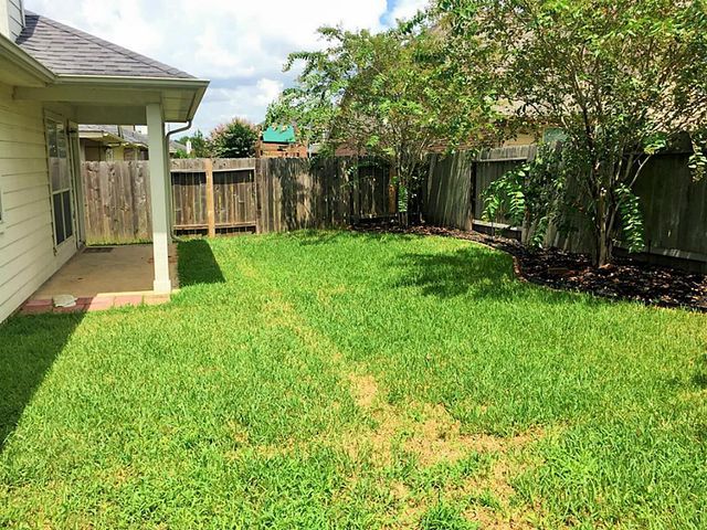 911 Glen Abbey Drive, Katy, TX 77494