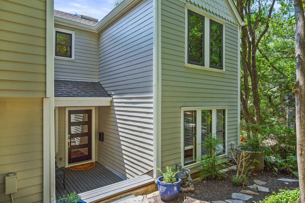 731 Patterson Ave, Austin, TX 78703