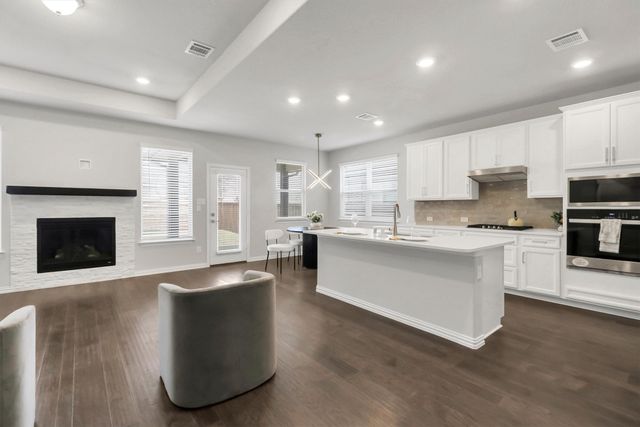 1022 Copper Smith Way, Forney, TX 75126