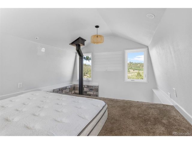 64 Carbine Rd, Jefferson, CO 80456