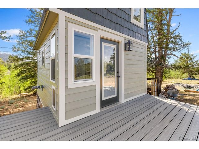 64 Carbine Rd, Jefferson, CO 80456