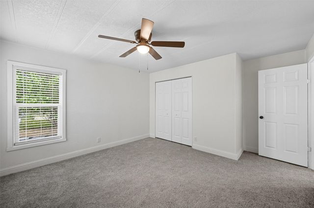 5400 Becky Drive, Lillian, TX 76061