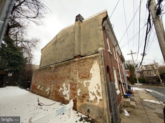 99 E SEYMOUR ST, Philadelphia, PA 19144