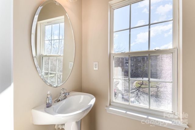 9534 Blossom Hill Drive, Huntersville, NC 28078
