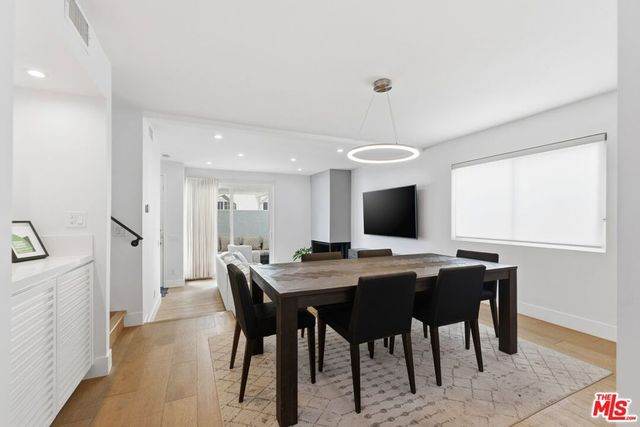 910 19th Street 101, Santa Monica, CA 90403