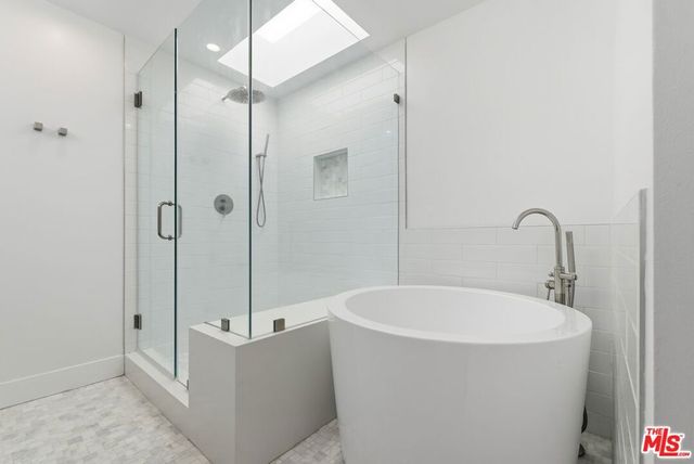 910 19th Street 101, Santa Monica, CA 90403