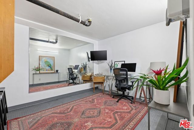 910 19th Street 101, Santa Monica, CA 90403