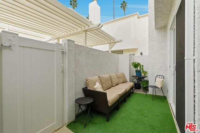 910 19th Street 101, Santa Monica, CA 90403