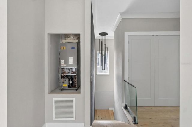 2935 HELEN AVENUE, Orlando, FL 32804