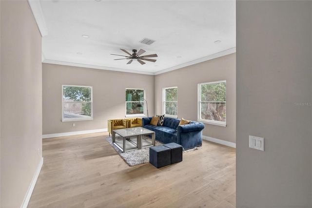 2935 HELEN AVENUE, Orlando, FL 32804