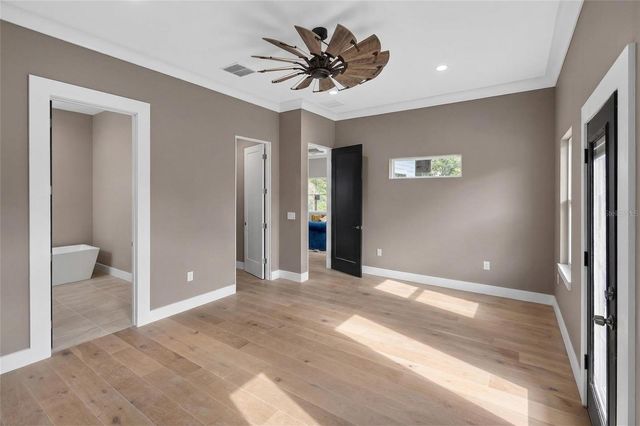 2935 HELEN AVENUE, Orlando, FL 32804